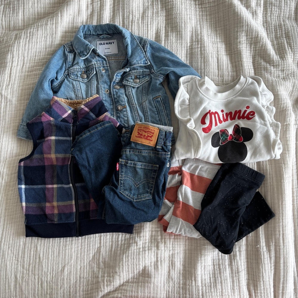 Lot Bundle of 6 Baby Clothes Levi’s Jeans